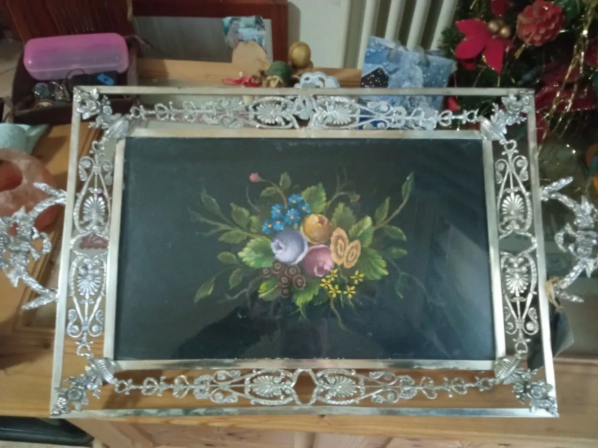 Vassoio vintage in bronzo con disegno floreale,  7