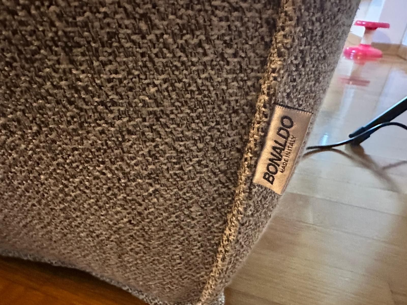 Divano componibile e modulare Peanut in tessuto Brand