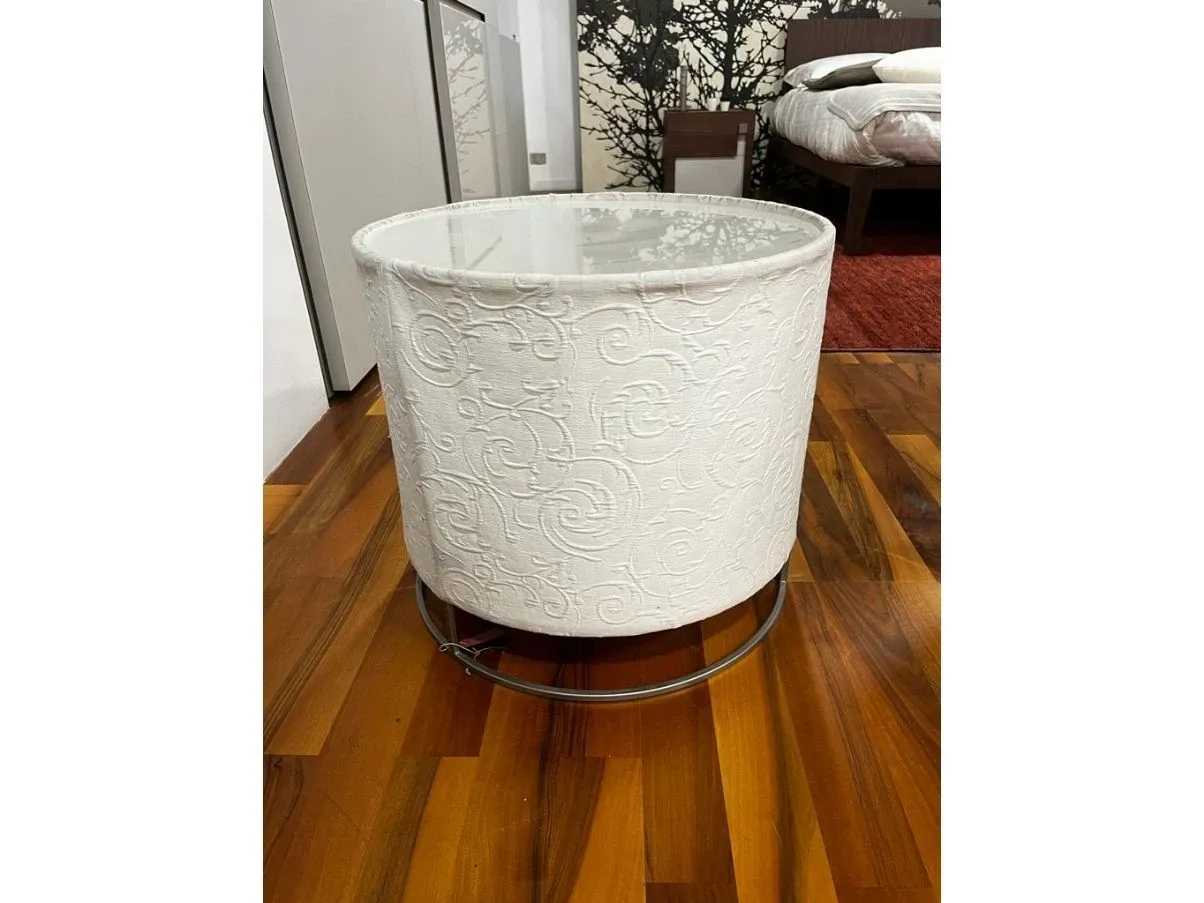 Round coffee table in white damask fabric, Flou 5