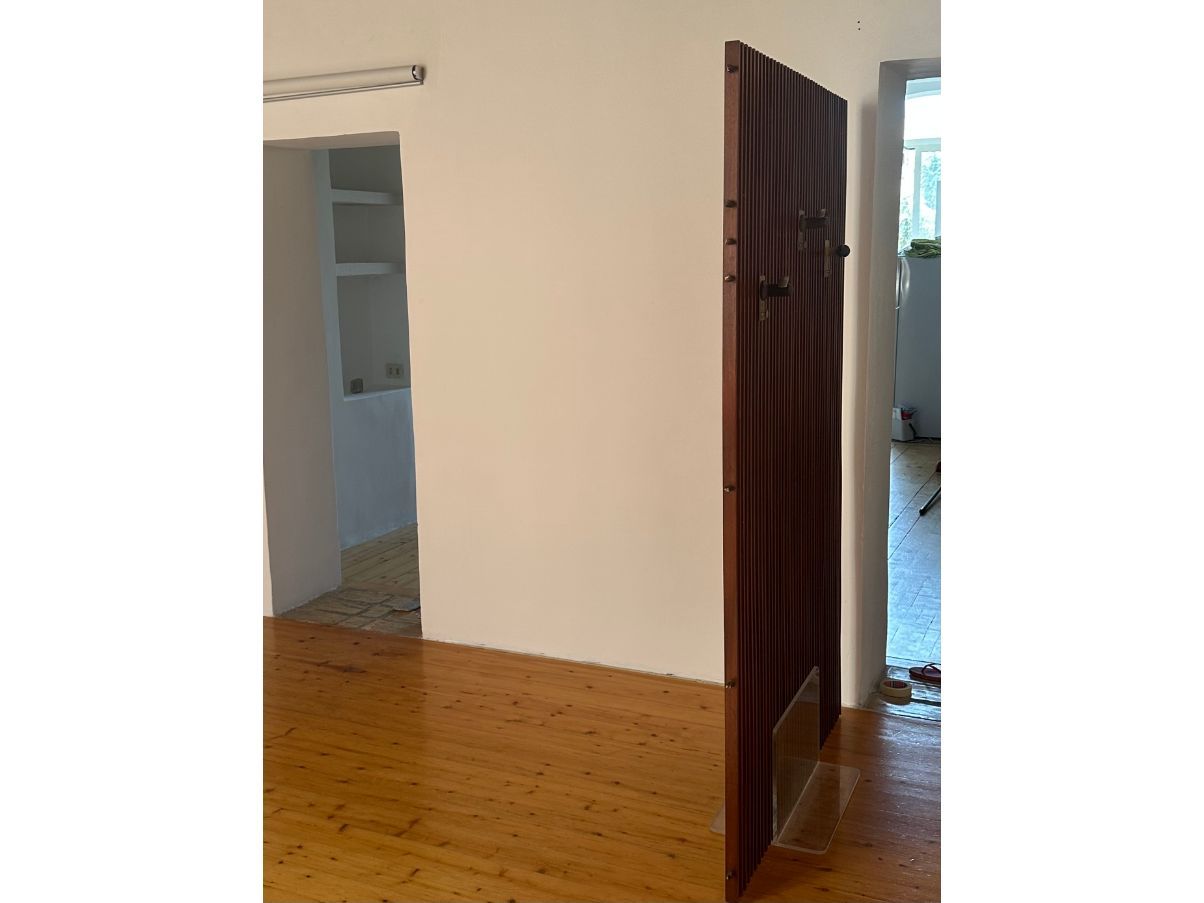 Appendiabiti in legno e ottone anni '60 Side