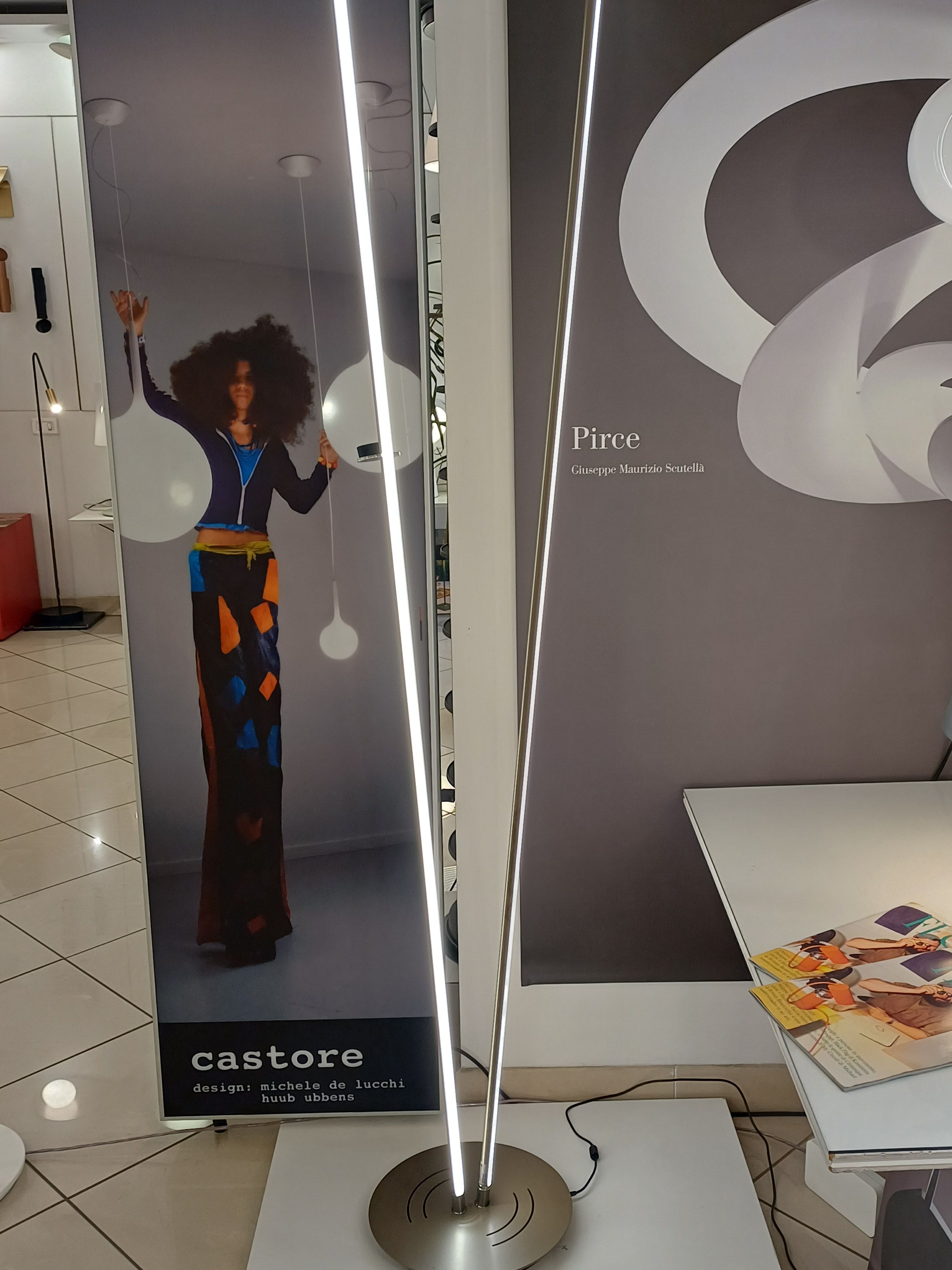 Lampe sur pied réglable Lucilla 360° Optional10