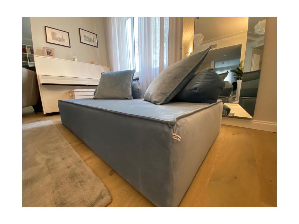 Divano Monsieur con cuscini 5