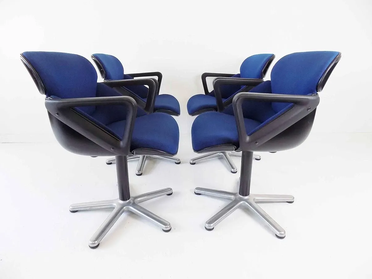 4er-Set Stühle Modell 190 von Hans Roericht (blau) 5
