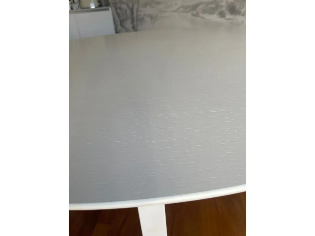 First table by Stefano Giovannoni, Magis 3