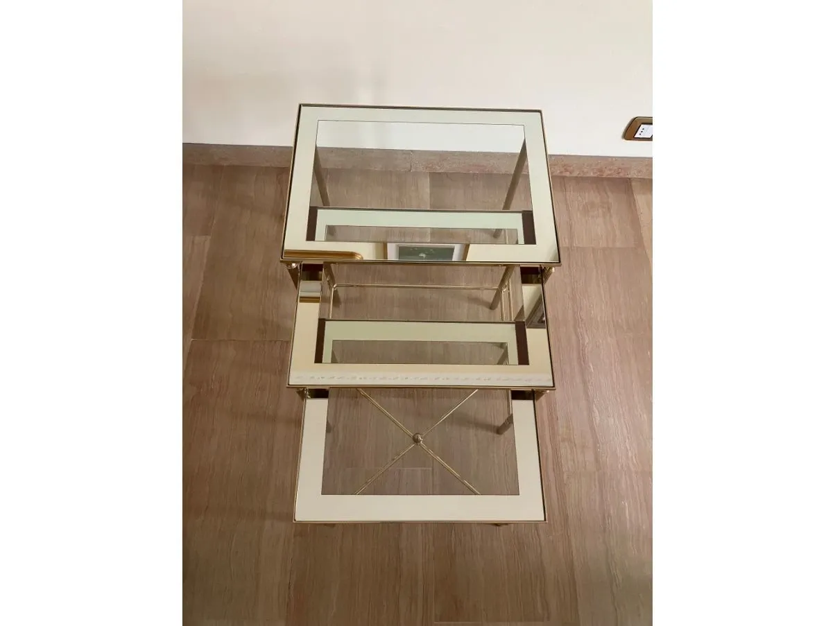 Three-story coffee table in vintage glass and brass, 1