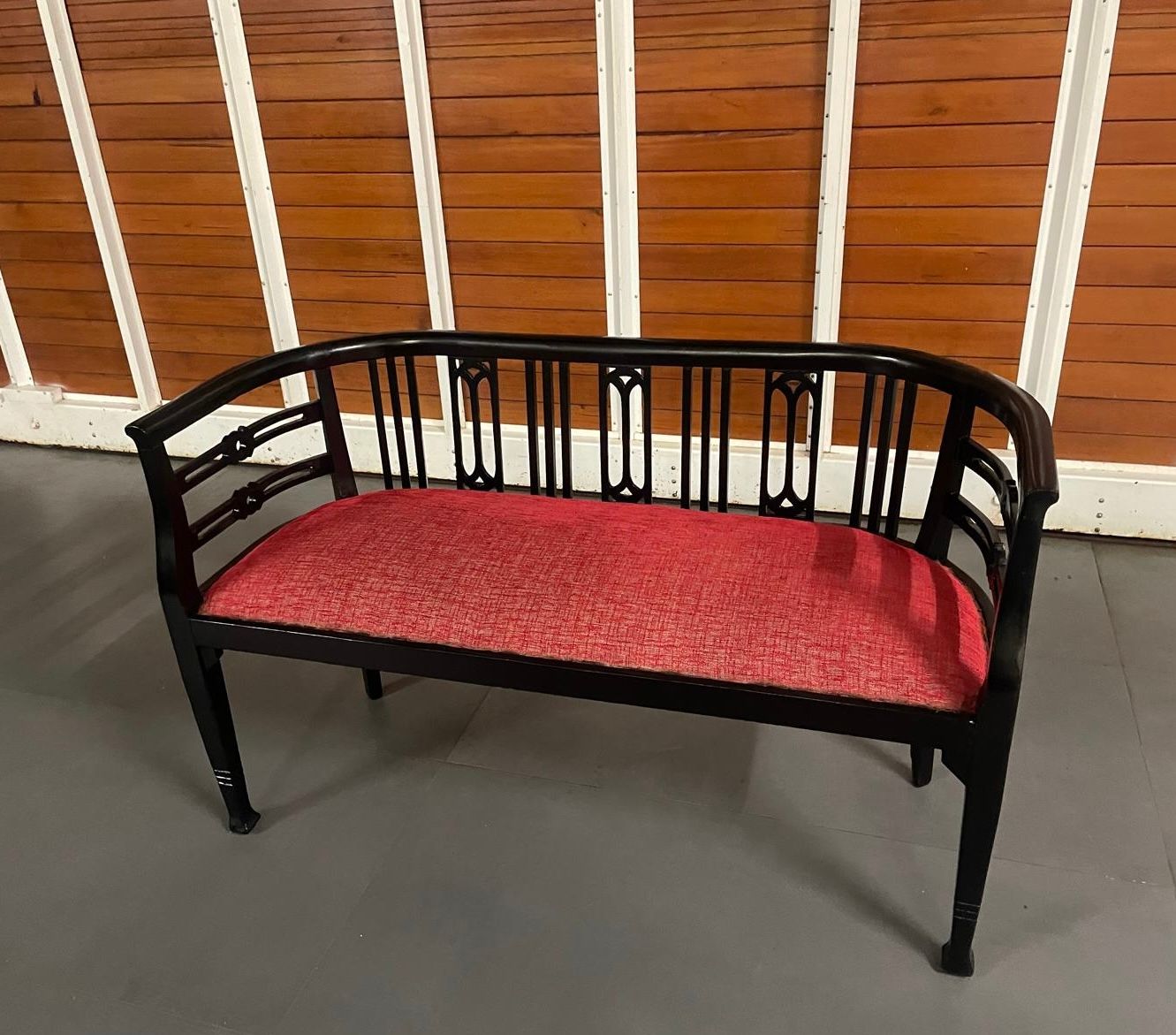 2 Seater Art Nouveau Sofa (1900s) Main