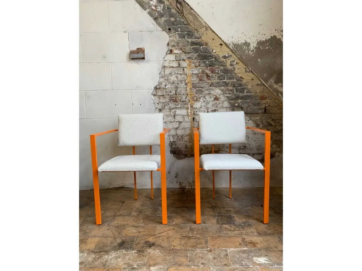 Set of 2 orange vintage chairs, image