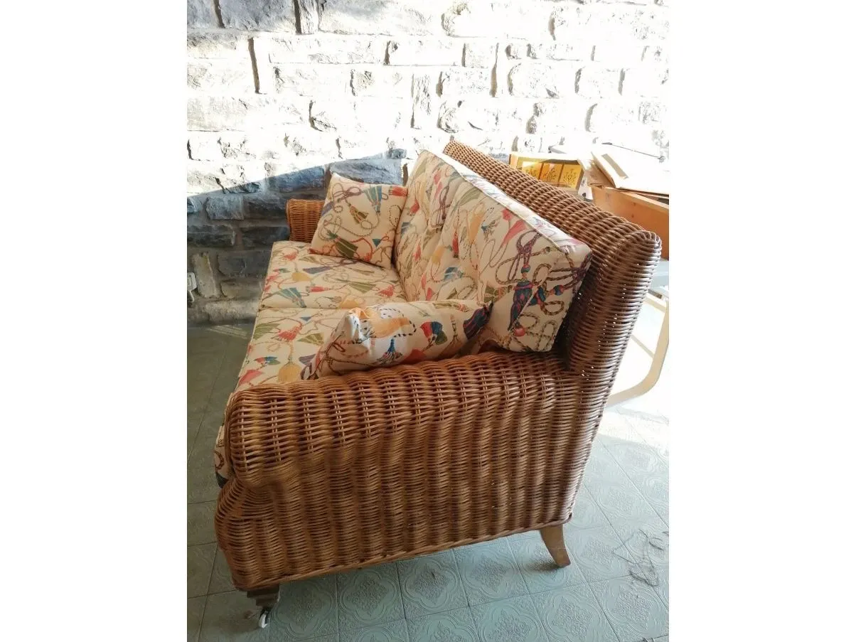 Set 2 divani vintage in midollino,  2