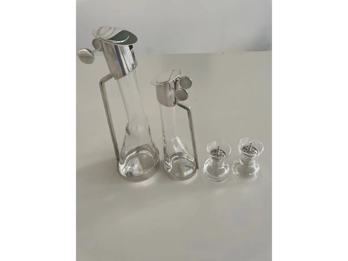 Condiment set in silver and glass 3