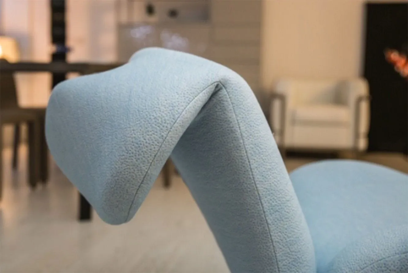 Wink, Cassina 1