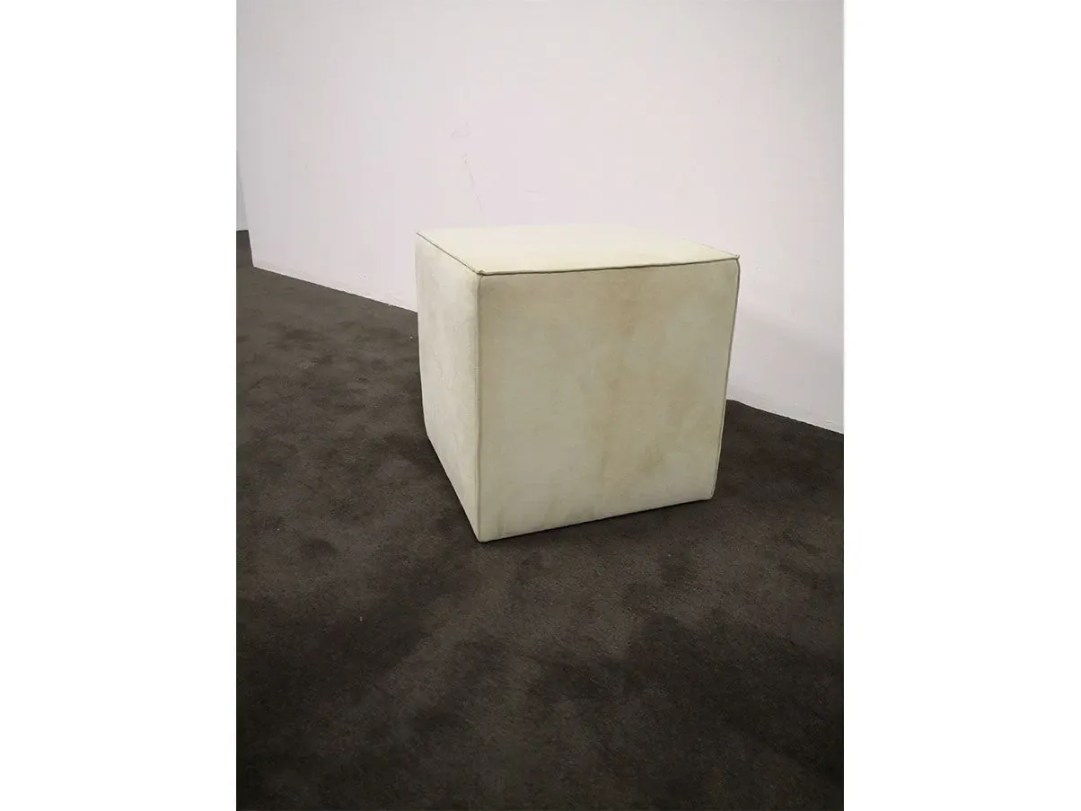 XS Sable' pouf in suede leather (beige), Ivano Redaelli 