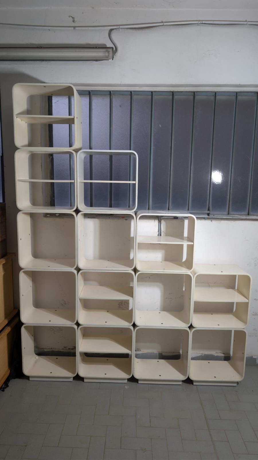 Libreria in legno laccato bianco di Carlo de Carli (anni '70) Main