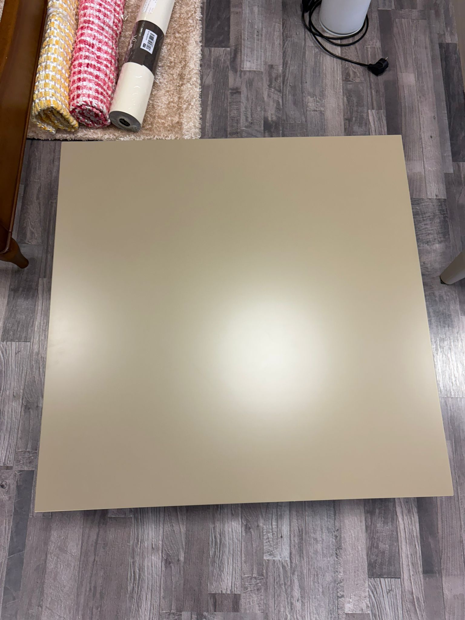 Tavolino Nautilus colore beige Main