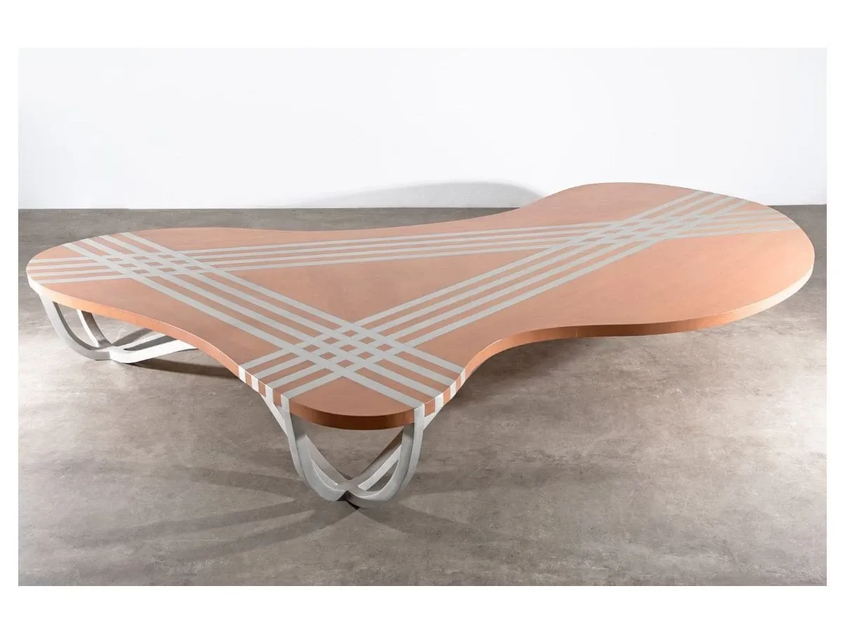 Tavolo in legno di betulla e acciaio, Michael Hofstetter 1