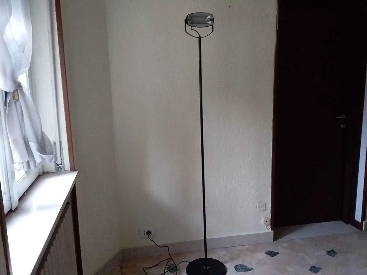 Lampada da terra orientabile con dimmer Relux, Teknodesign 4