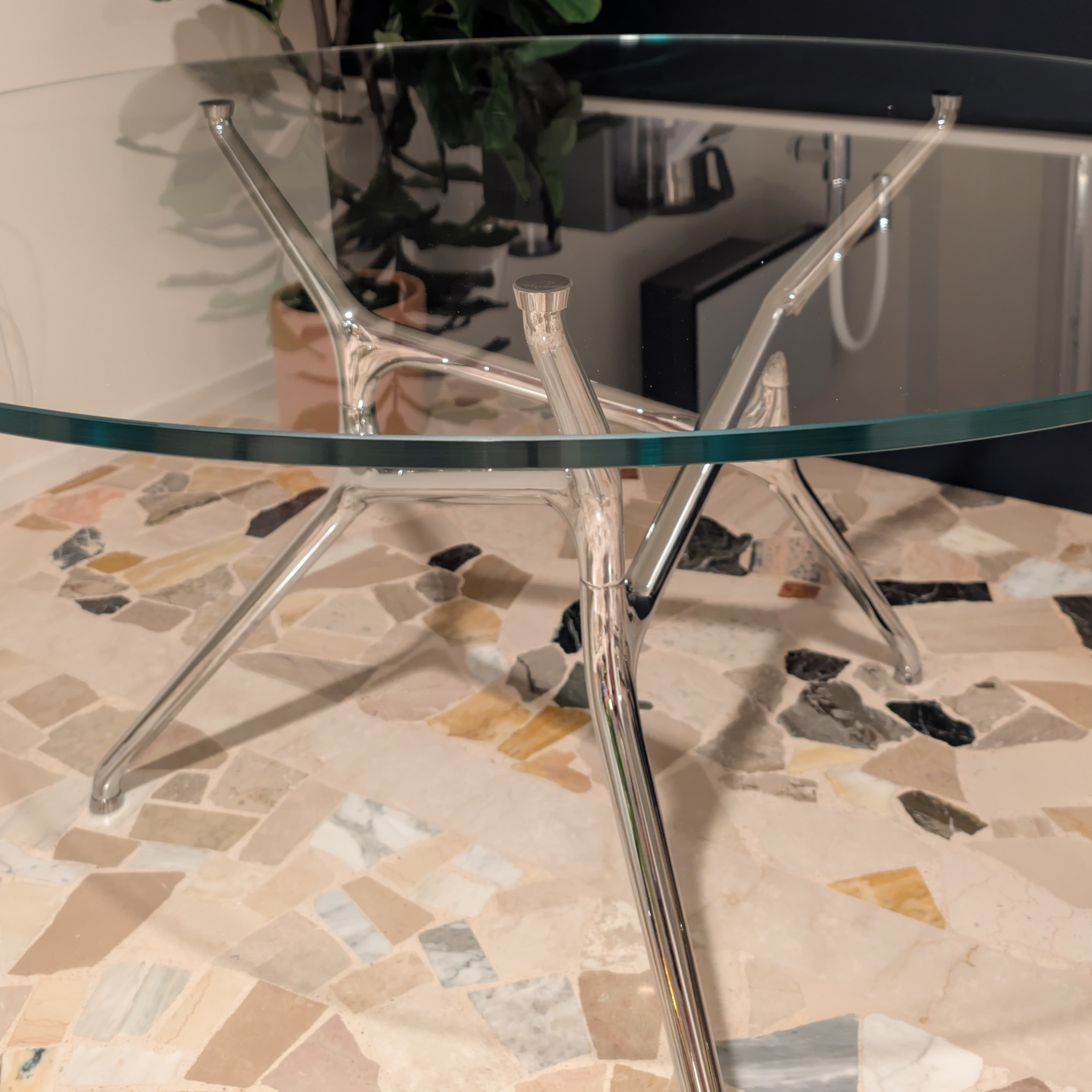 Tavolo rotondo Branch in vetro di Jakob Wagner Side