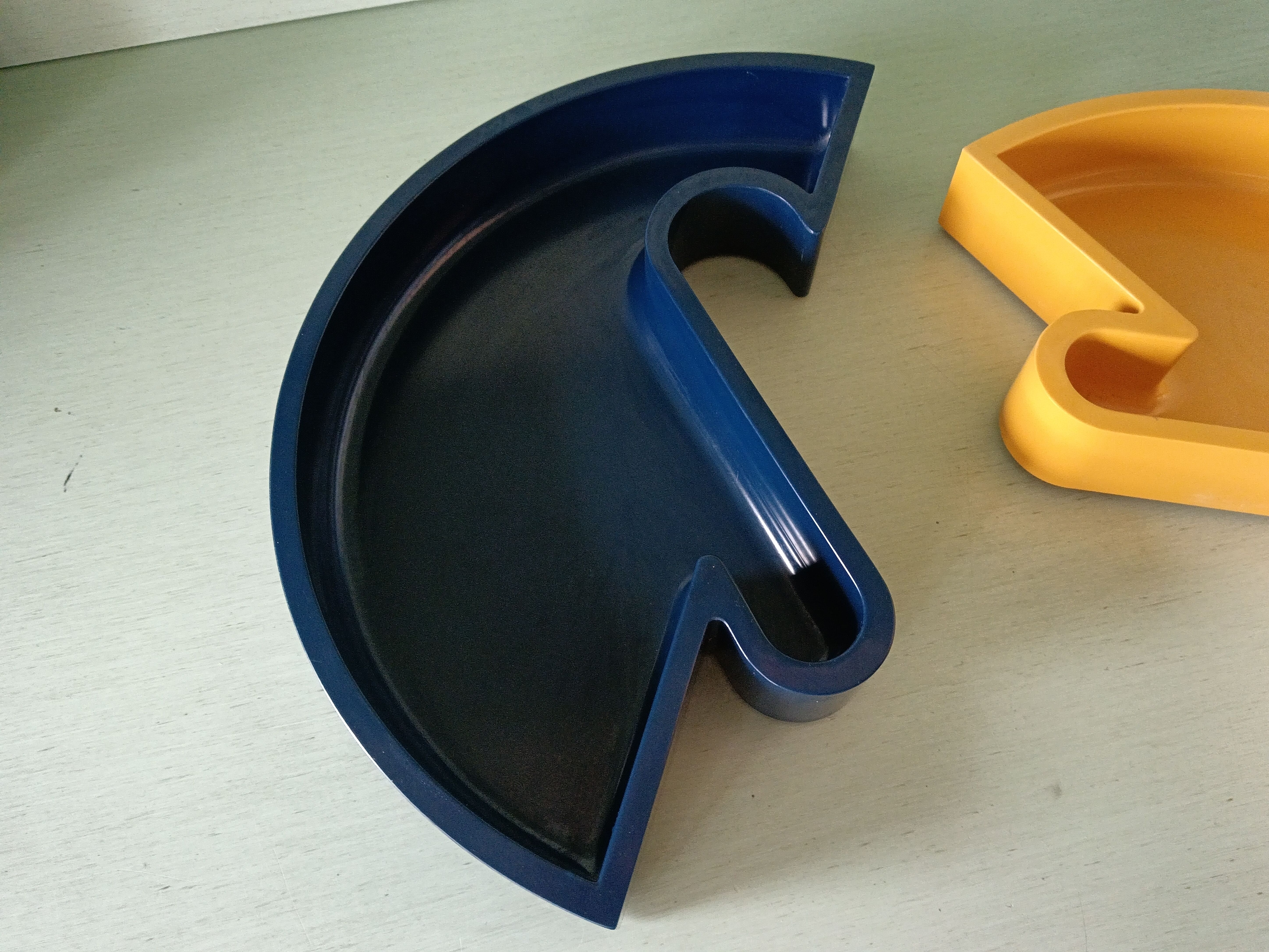 Centrotavola King arancione e blu di Seiffert & Seiffert (anni '70) Details