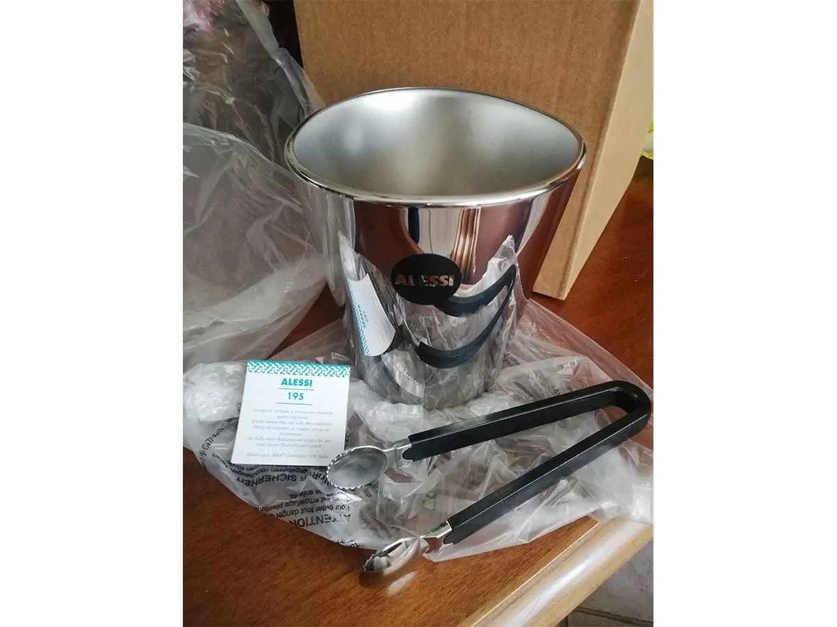 JM24 ice bucket in steel with clamp, Alessi 3