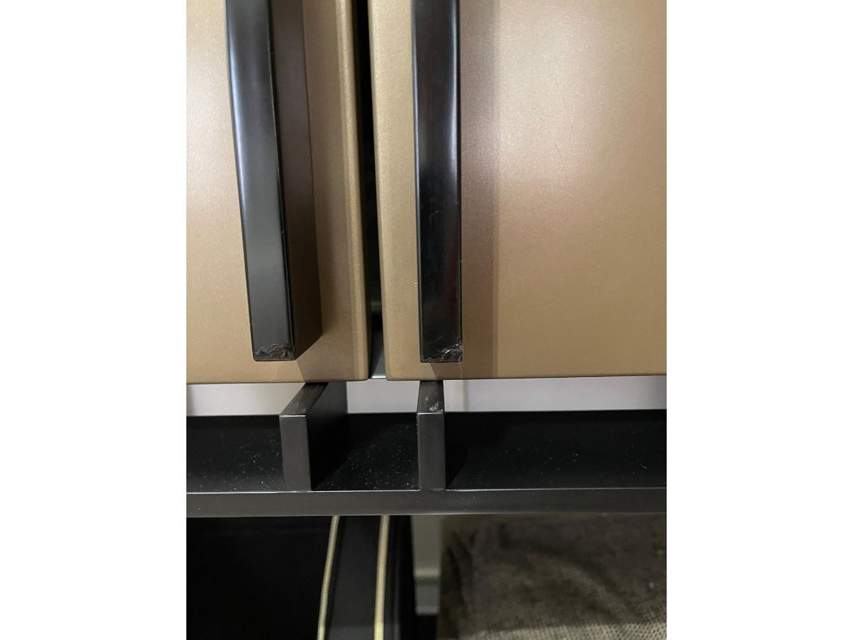 Bricola cabinet with internal wooden mirrors Defects