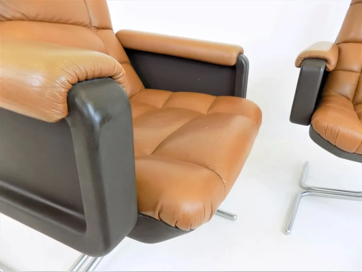 Set of 2 Seat 150 armchairs by Herbert Hirche 8