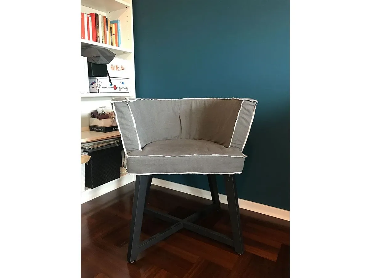 Gray 26 armchair in walnut wood and fabric (grey), Gervasoni 