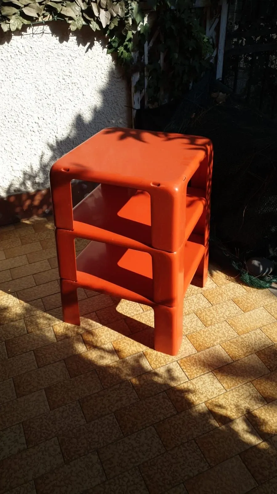 4 cats red coffee table, B&B Italia 4