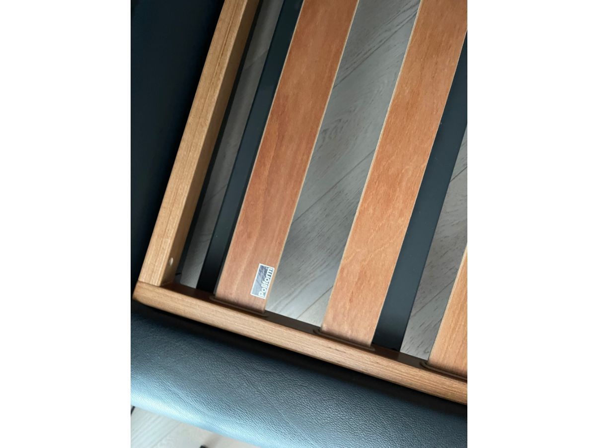 Dream bed in leather Side