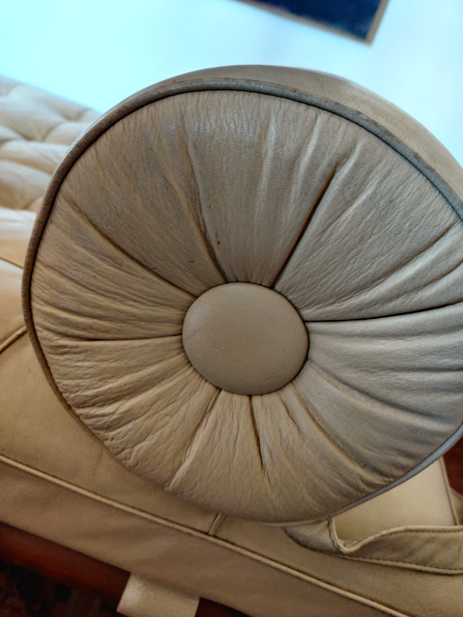 Letto singolo Barcellona in pelle di Ludwing Mies van der Rohe Optional7