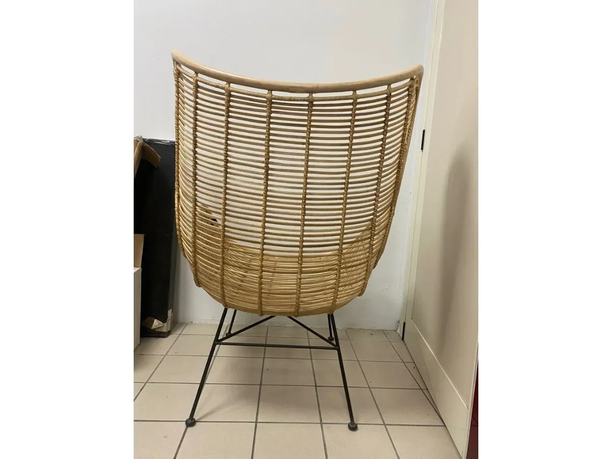 Egg chair in woven rattan 4