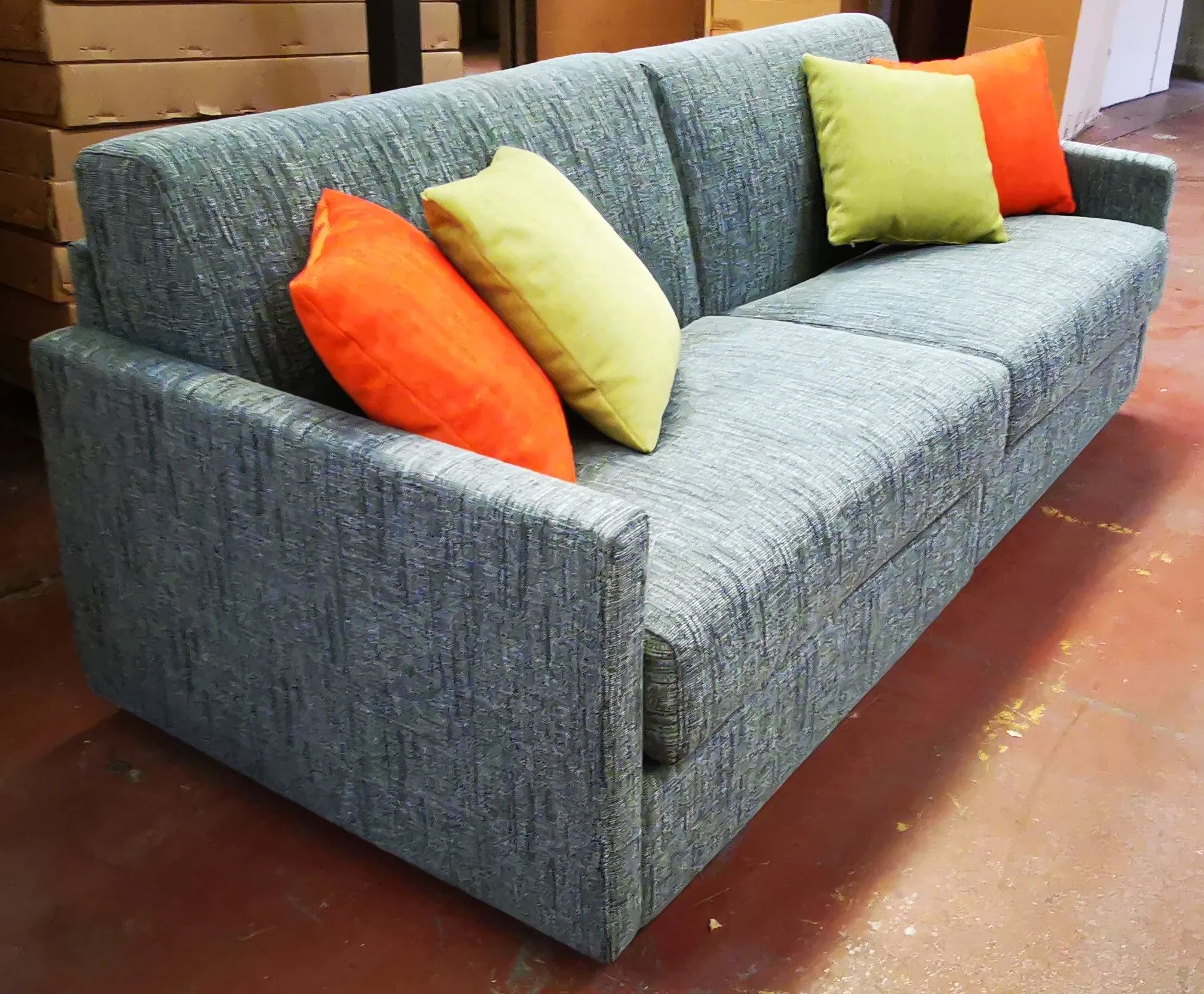 3-seater sofa with twin Lamp bed, Milano Bedding 2