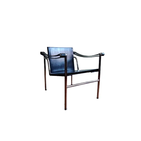 LC1 chair with armrests by Le Corbusier, Cassina image