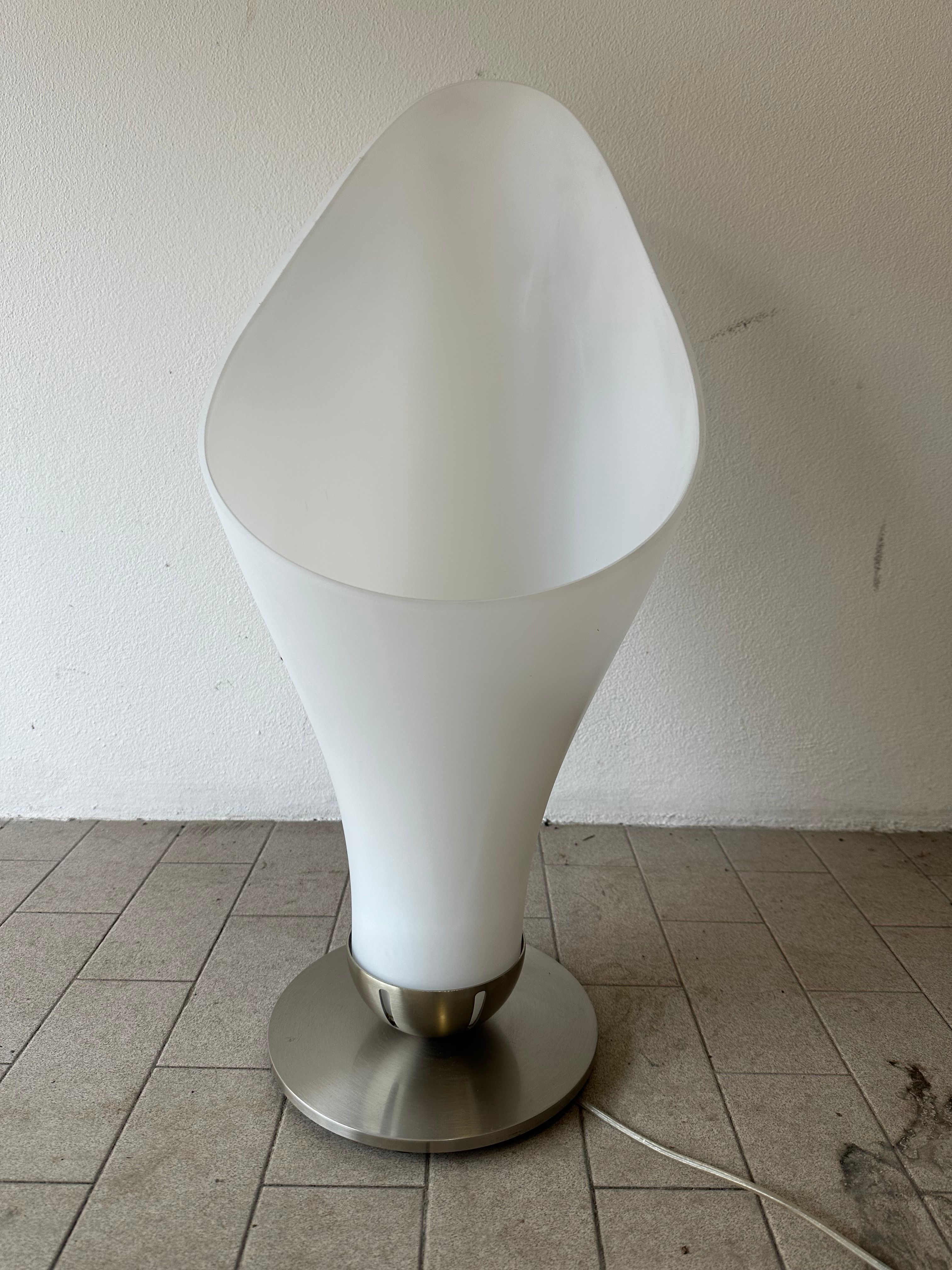 Lampada da tavolo Mod. 3559 Pelota in vetro soffiato Side