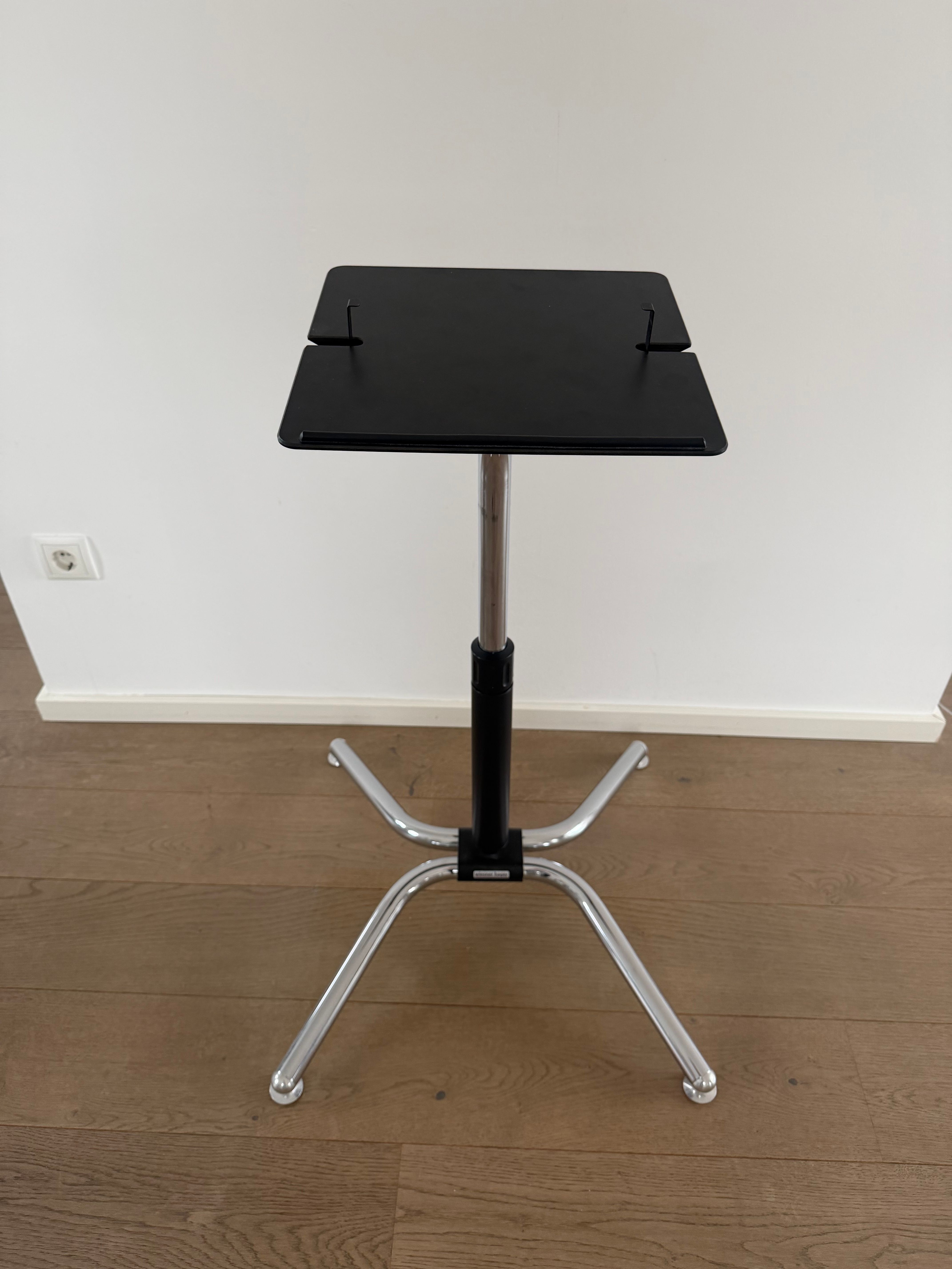 Leather Chair with Built-In Desk Compod Create/Move Optional7