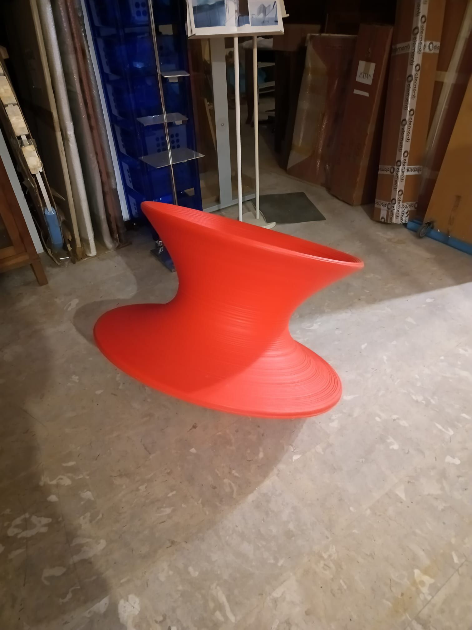 Spun Swivel Chair Red by Thomas Heatherwick, Magis Side