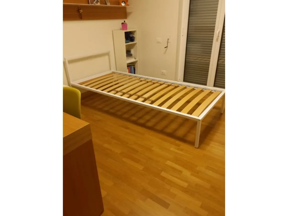Letto singolo NYX in acciaio bianco, Zanotta 2