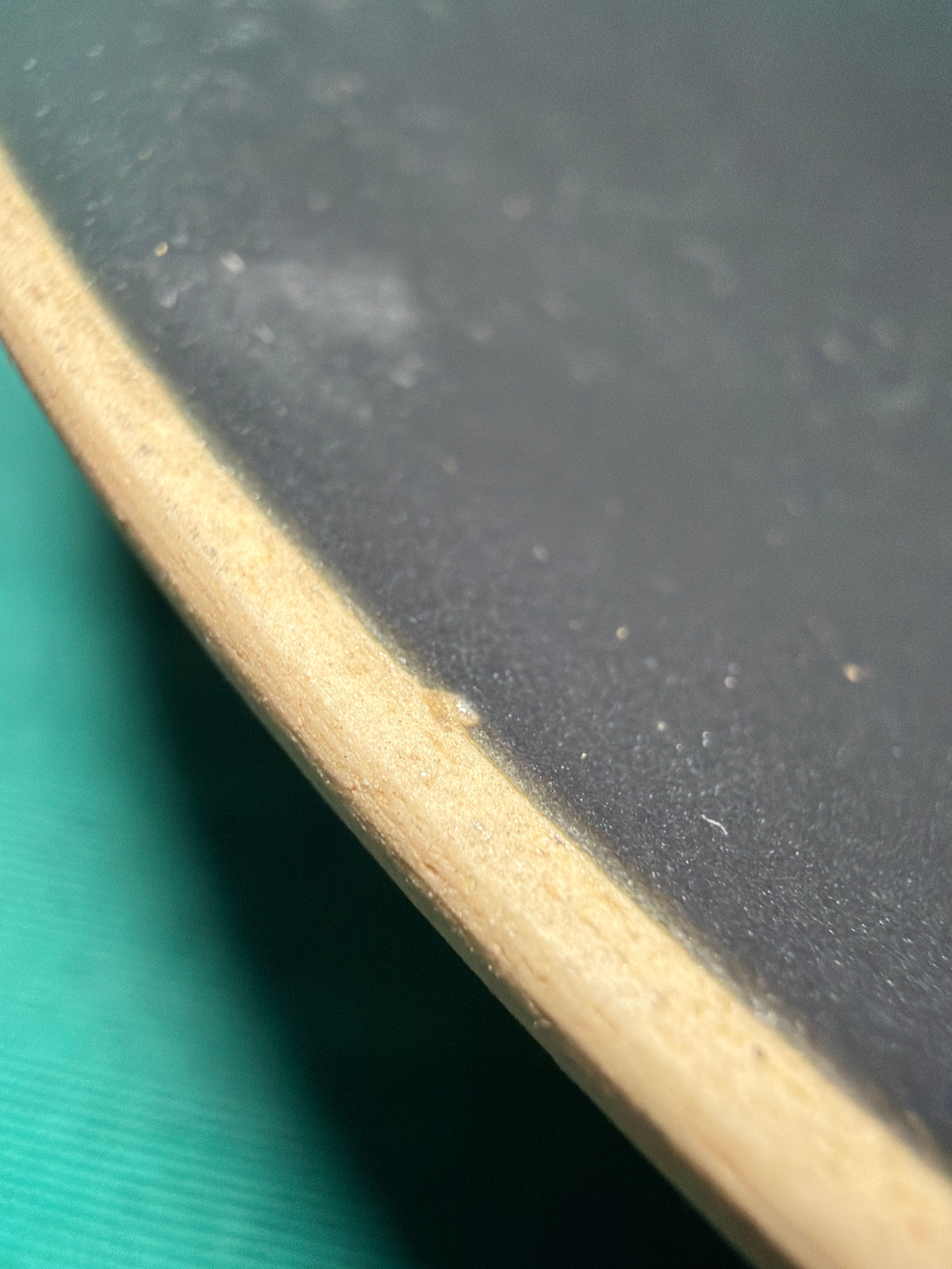 Schwarze Keramik Schale/Obstschale von Franco Bucci (1970er Jahre) Defects