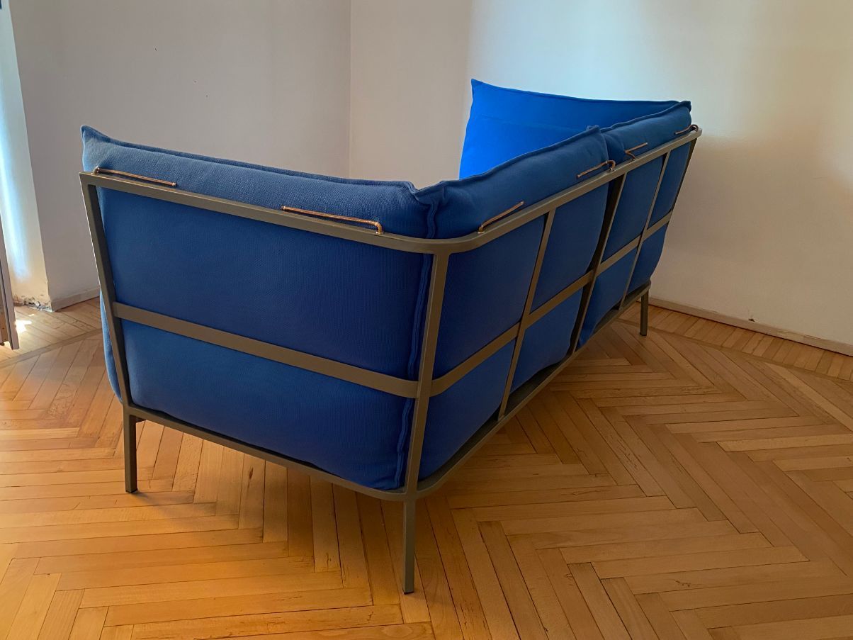 Basket 2 seater sofa in blue fabric Side