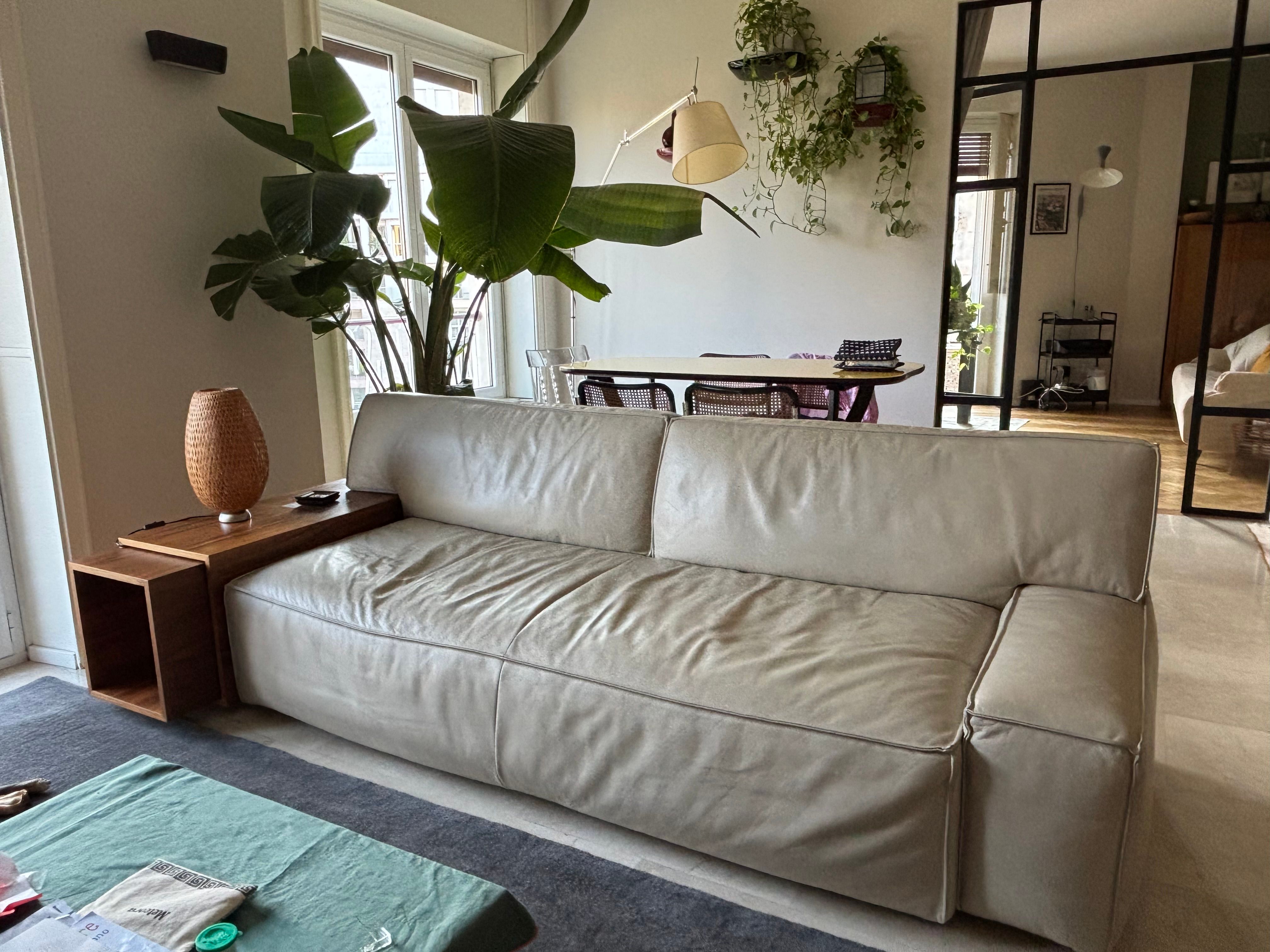 Philippe Starck 3-Sitzer Sofa My World aus beigem Leder image