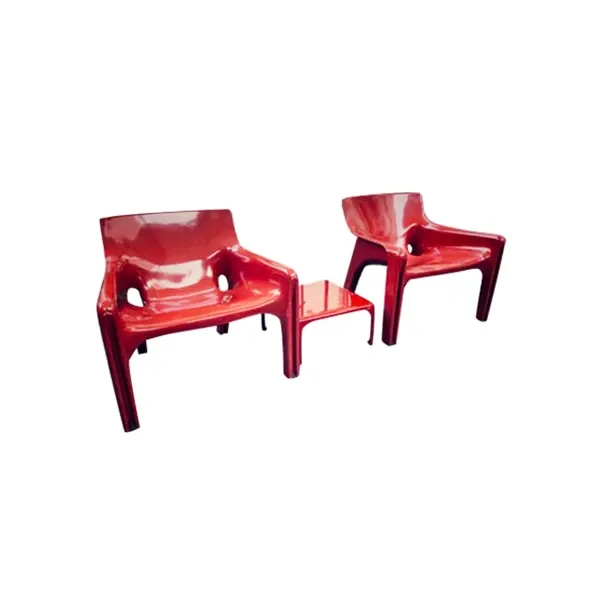 Set of 2 Vicario armchairs and Demetrio coffee table, Artemide image