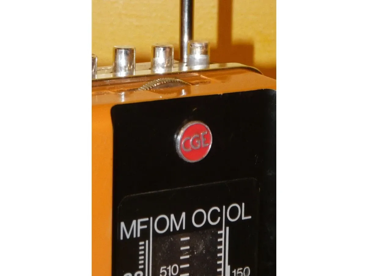 Radio portatile vintage (anni'70), CGE 1