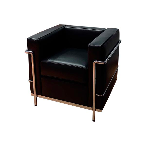 LC2 iconic armchair by Le Corbusier in leather (black), Alivar image