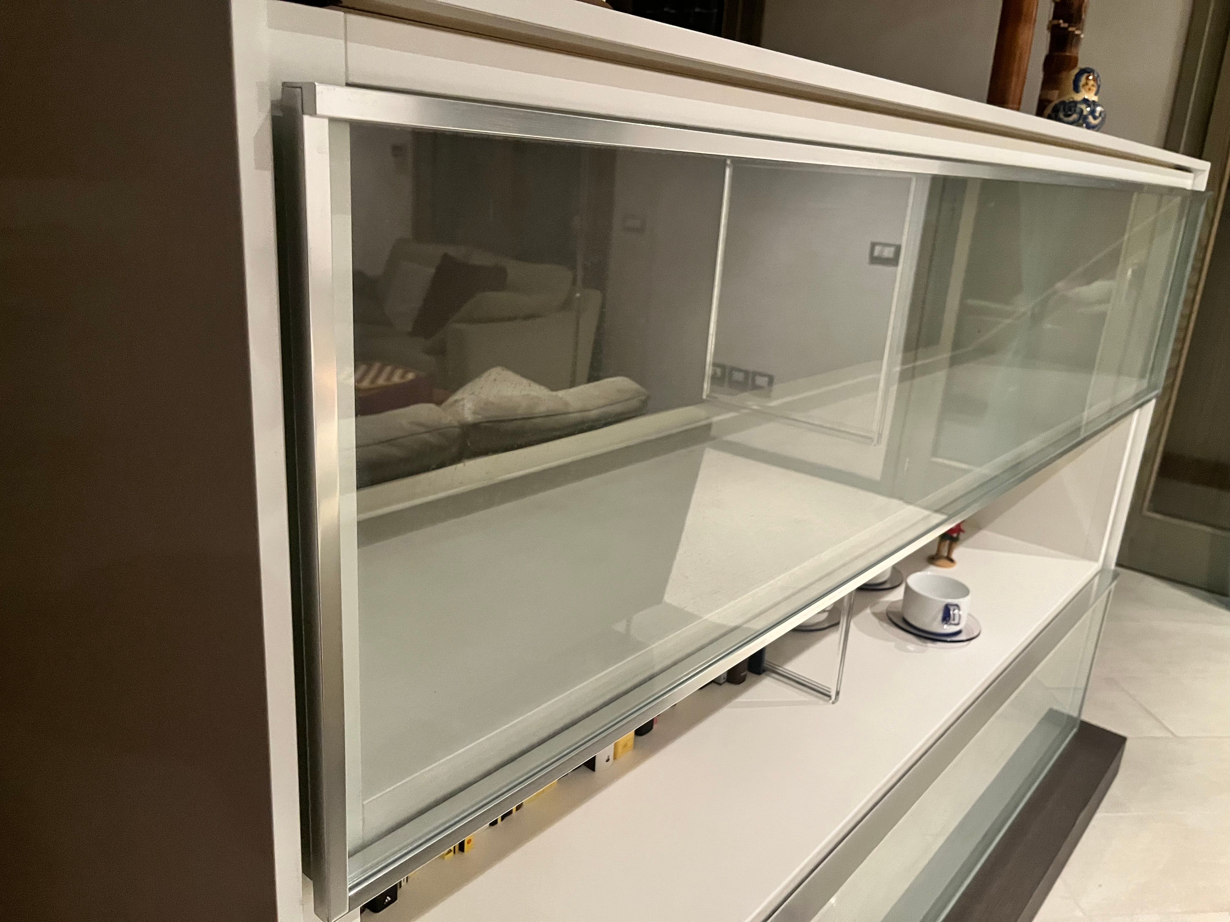 Domus 00 Floor Bookcase in Glossy White Lacquered Wood Side