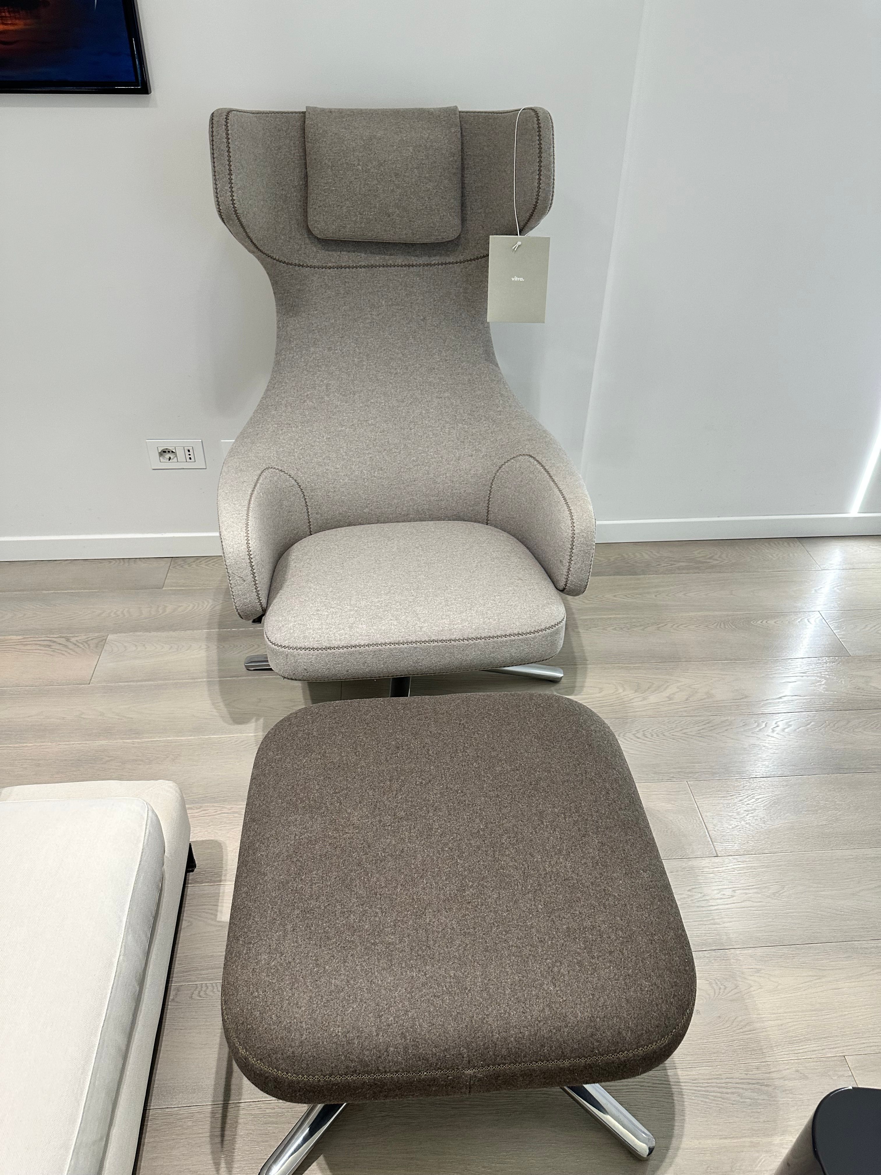 Grand Repos Chaise Lounge by Antonio Citterio Front