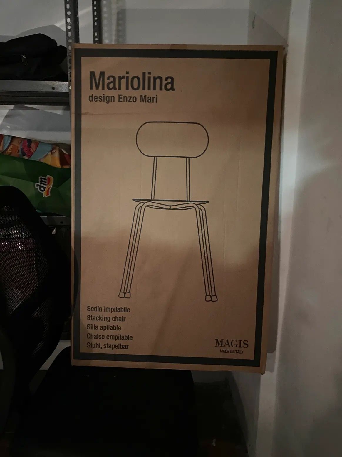 Set of 4 stackable Mariolina chairs by Enzo Mari Defects