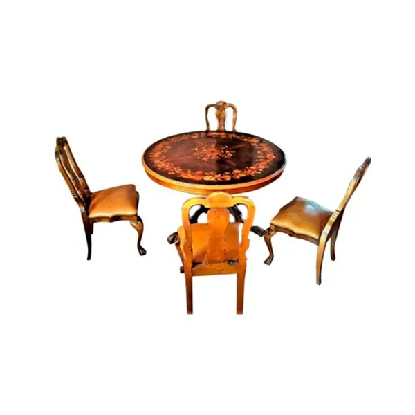 Set tavolo rotondo intarsiato e 4 sedie in legno e pelle image