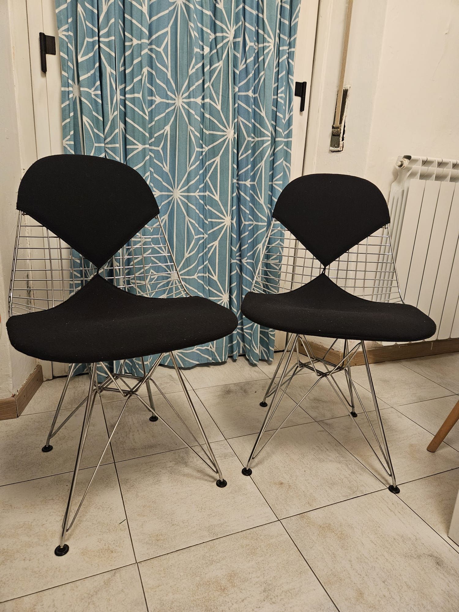 Coppia di Wire Chair DKR-2 di Charles & Ray Eames Main