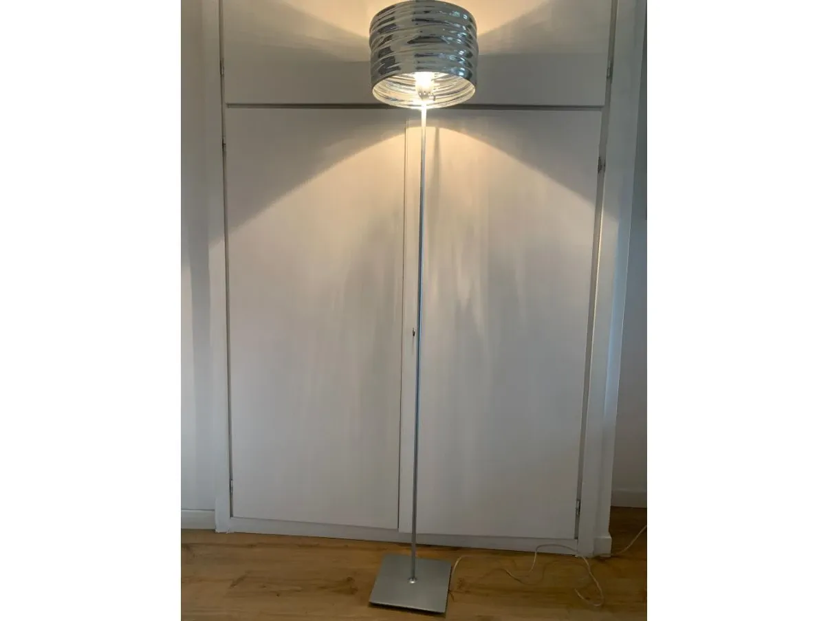 Lampada da terra Aqua Cil, Artemide  2