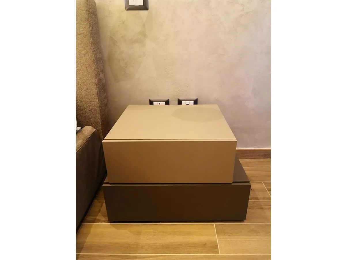 Set 2 Nap bedside tables in lacquered wood (beige-brown), Jesse 4