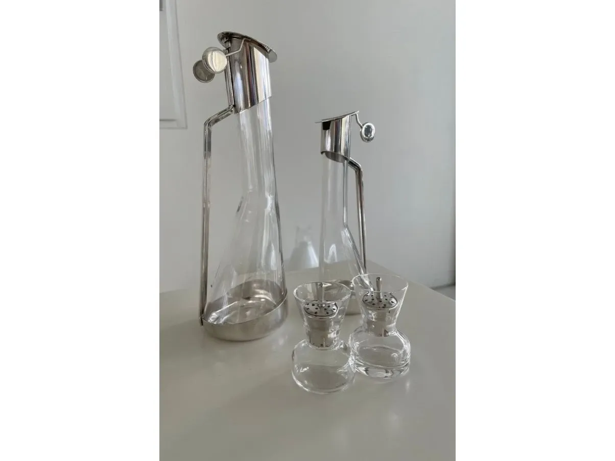 Condiment set in silver and glass 2