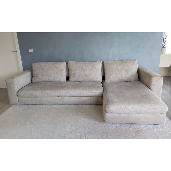 Reversi 14 sofa in removable fabric, Molteni&C image